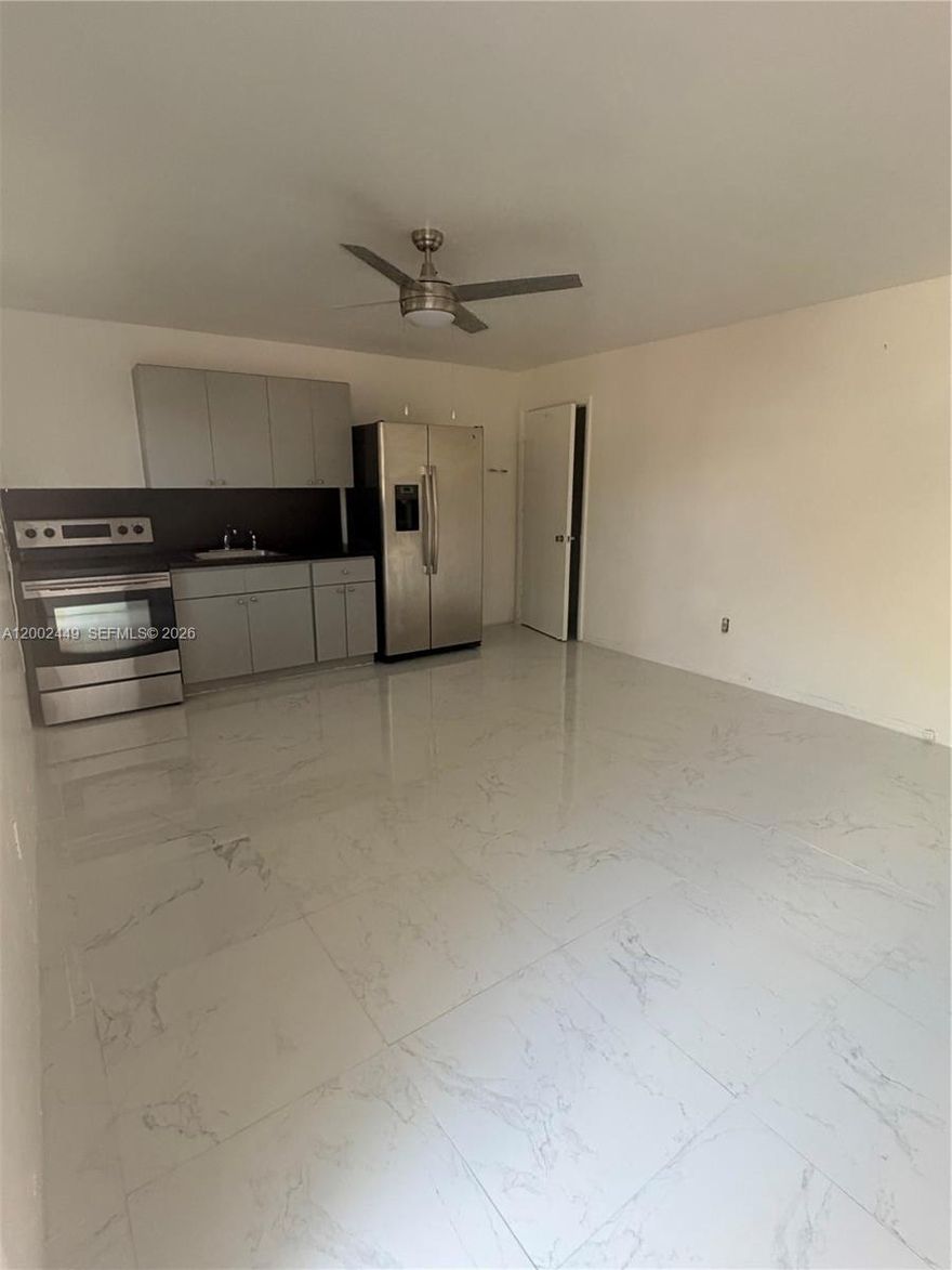 Great opportunity to rent this spacious one bedroom one bath efficiency with private entrance centrally located in North Miami Beach. Upgraded kitchenette and bathroom with tile floors throughout, stainless steel appliances.
