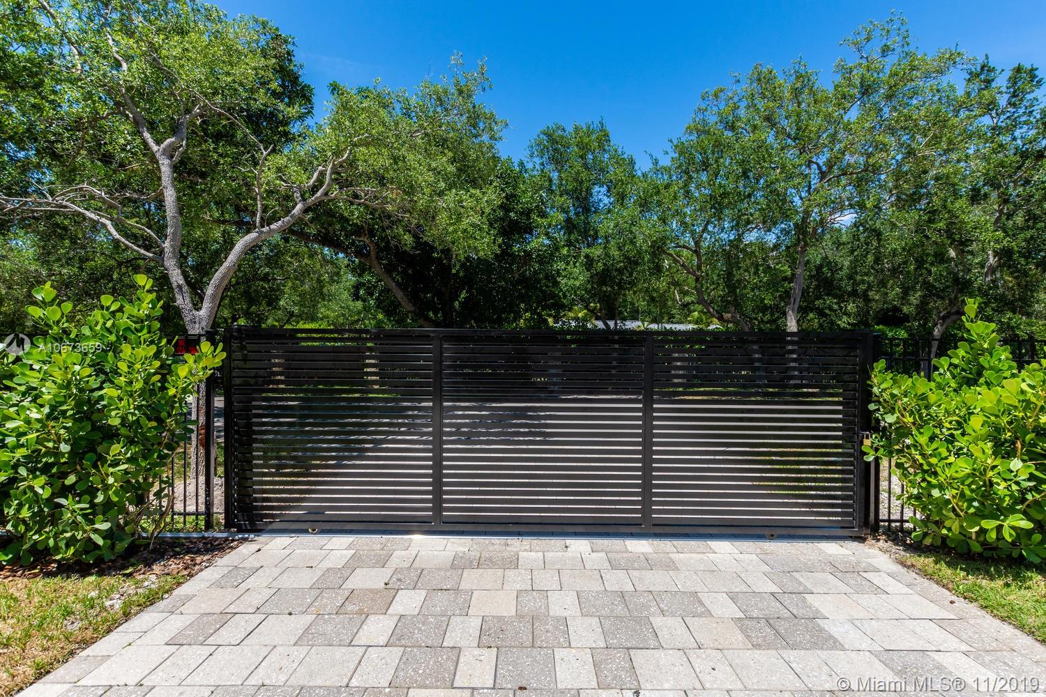 GRANADA PARK AMD - Residential