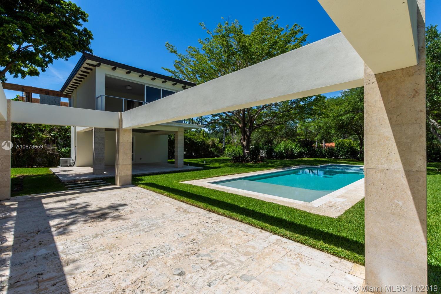 GRANADA PARK AMD - Residential