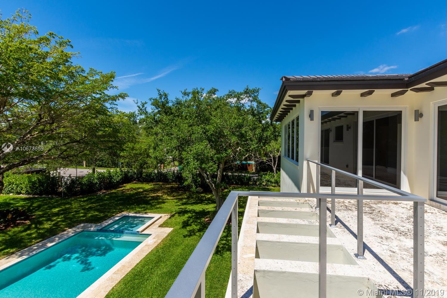 GRANADA PARK AMD - Residential