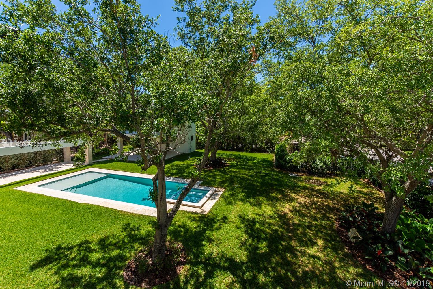 GRANADA PARK AMD - Residential