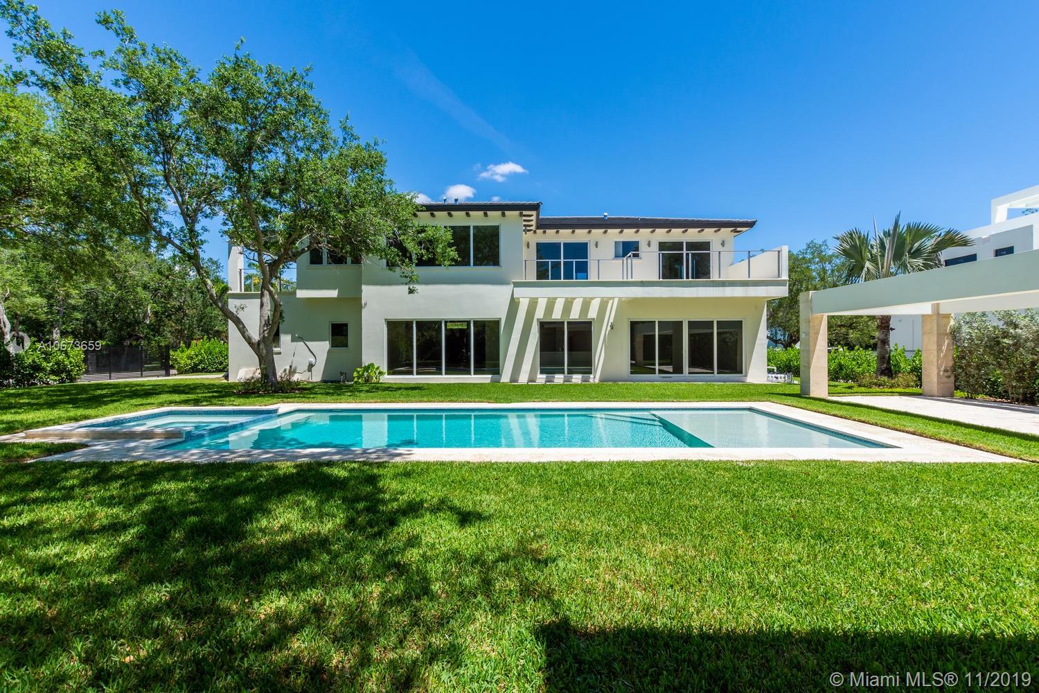 GRANADA PARK AMD - Residential