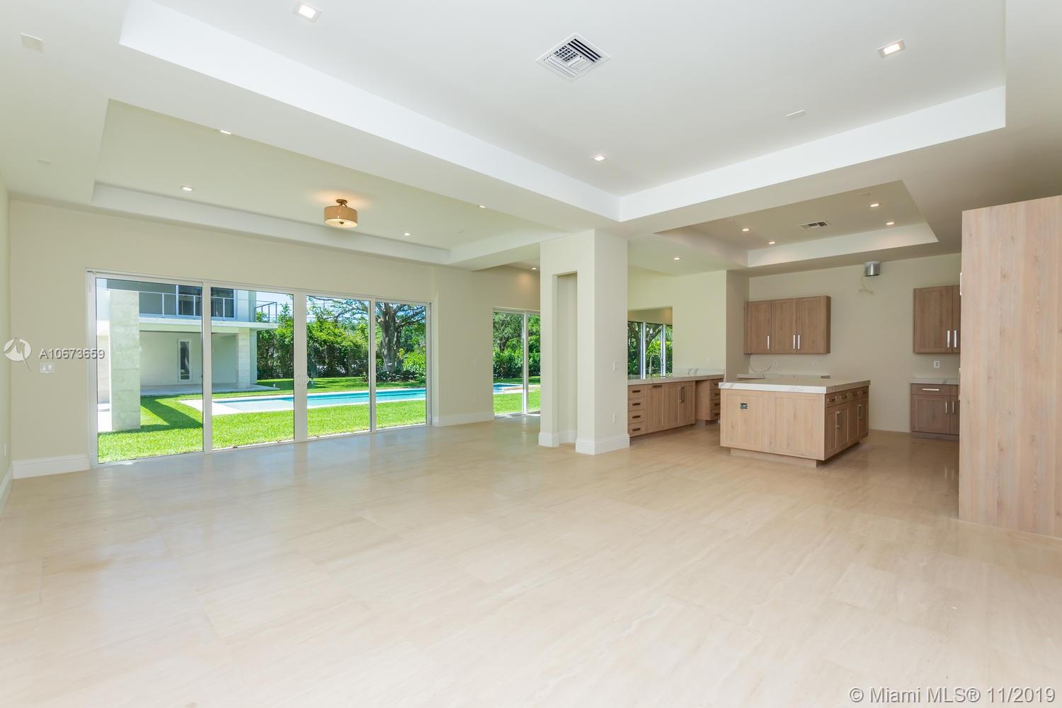 GRANADA PARK AMD - Residential