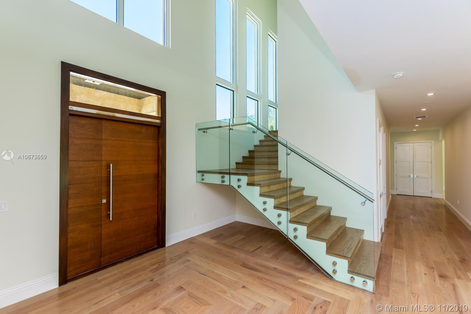 GRANADA PARK AMD - Residential