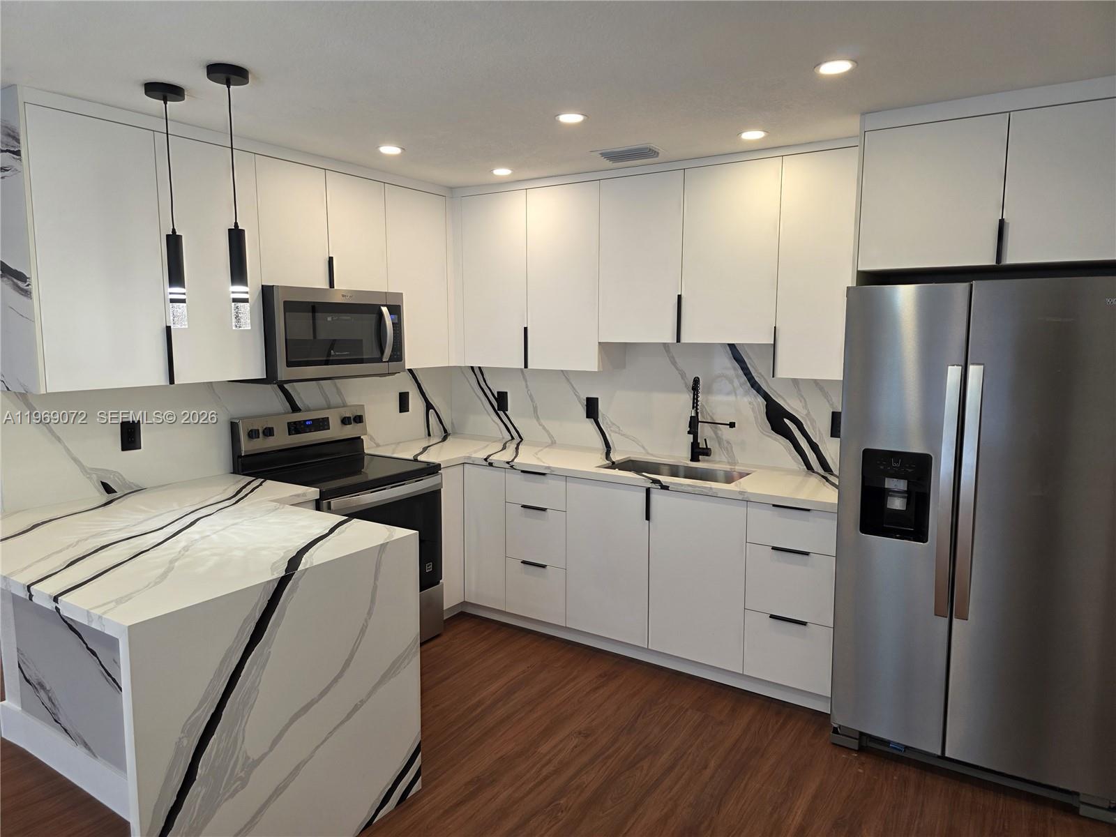 GOLF PARK SEC 2 - Residential