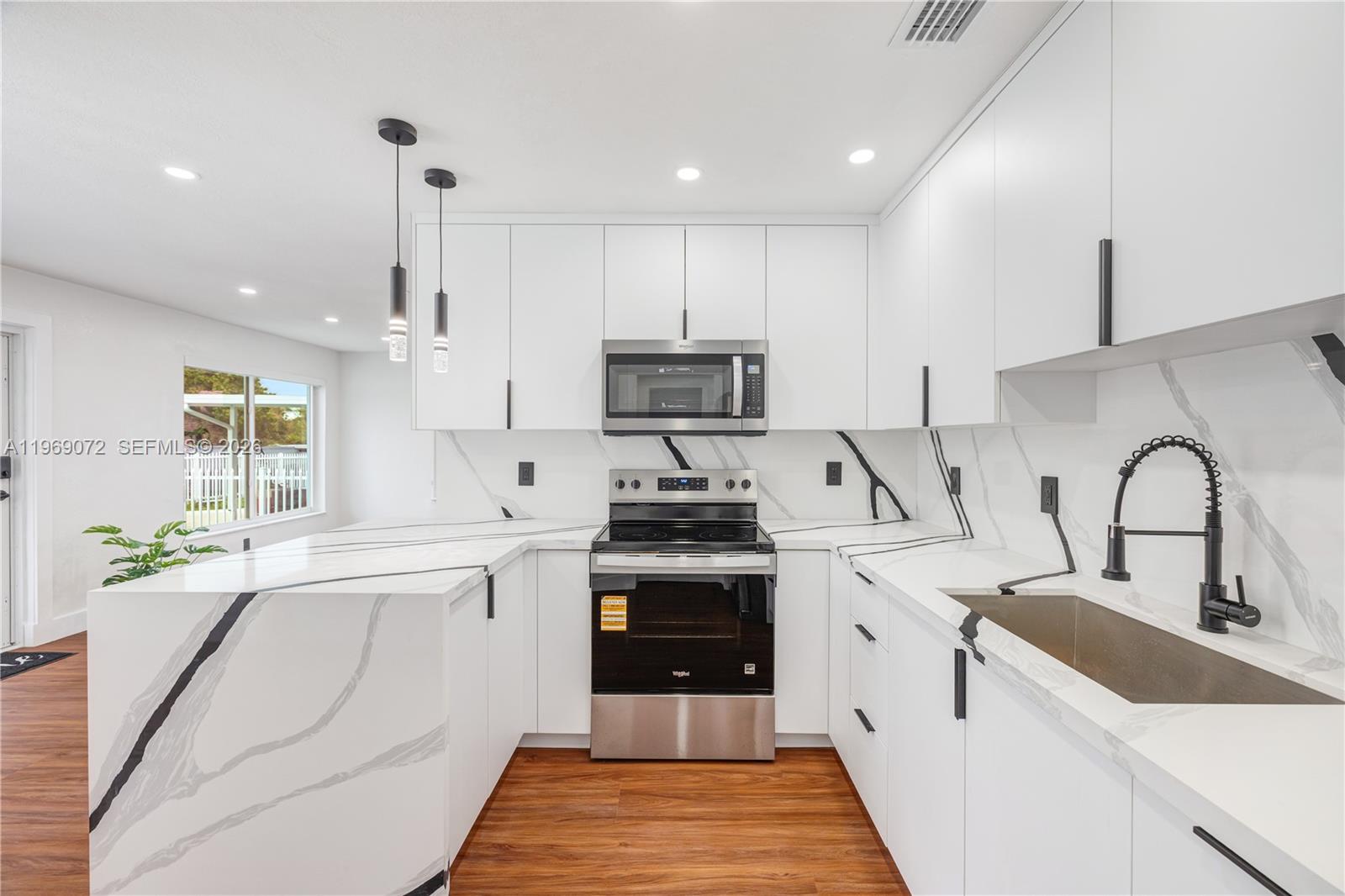 GOLF PARK SEC 2 - Residential