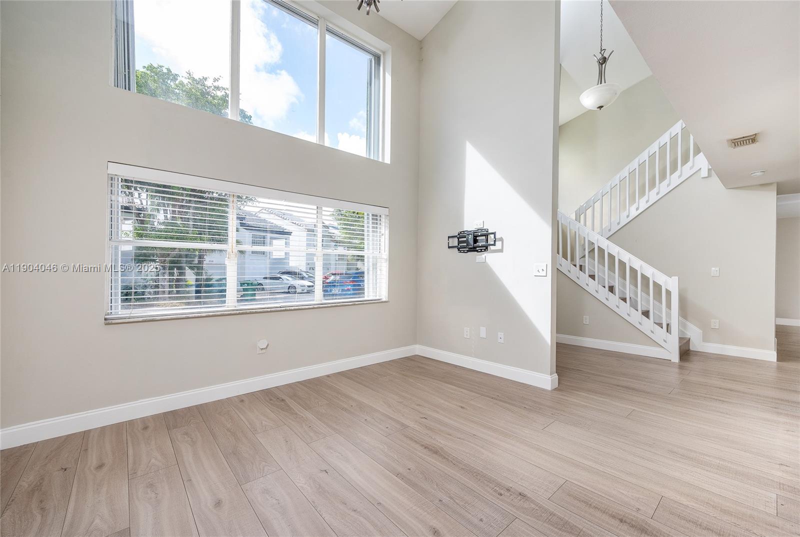 SAN SIMEON HOMES - Residential