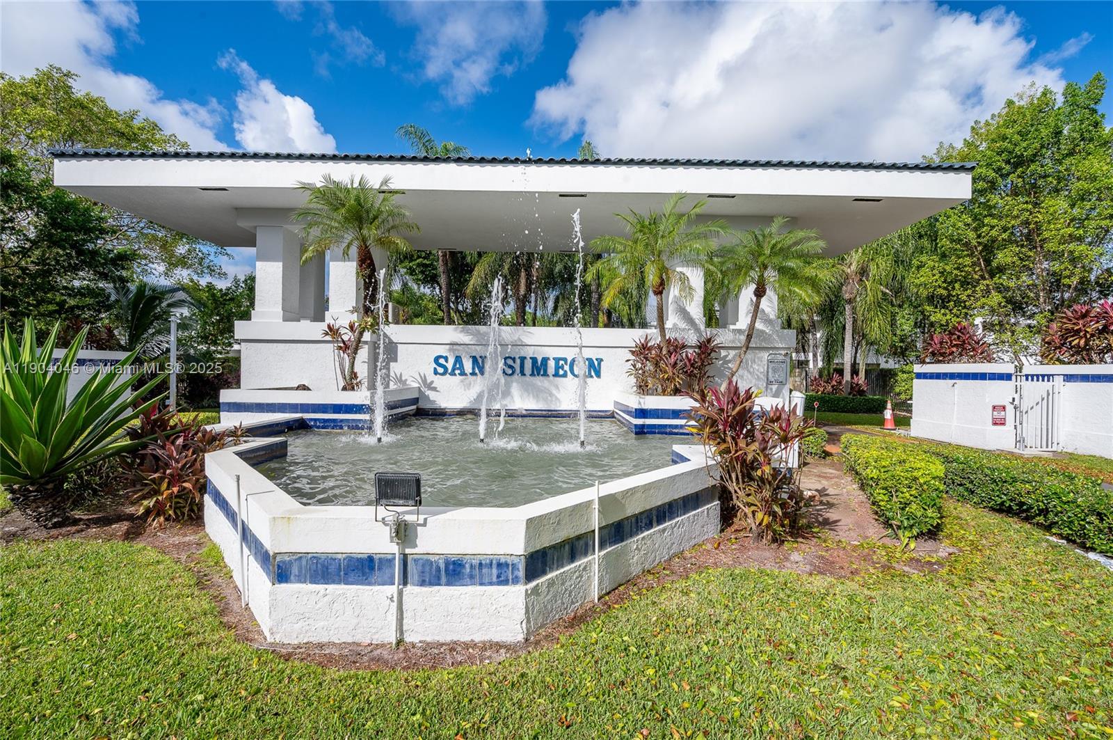 SAN SIMEON HOMES - Residential