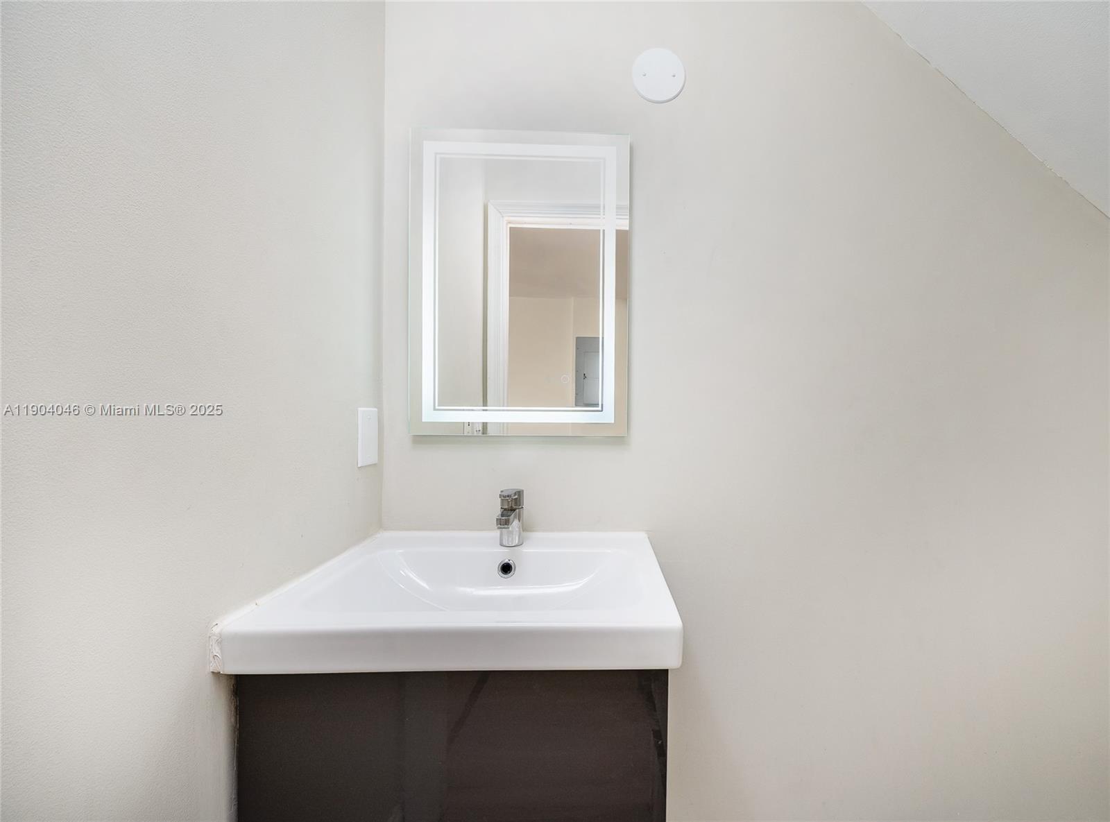 SAN SIMEON HOMES - Residential