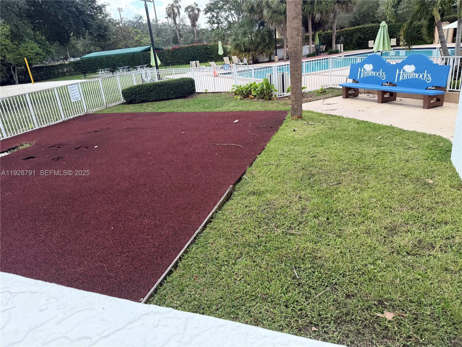 HAMMOCKS SEC 2 - Residential