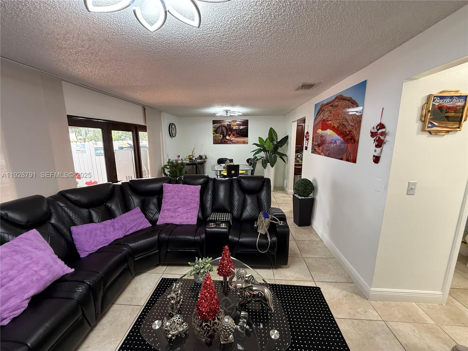 9525 SW 148th Ave Cir