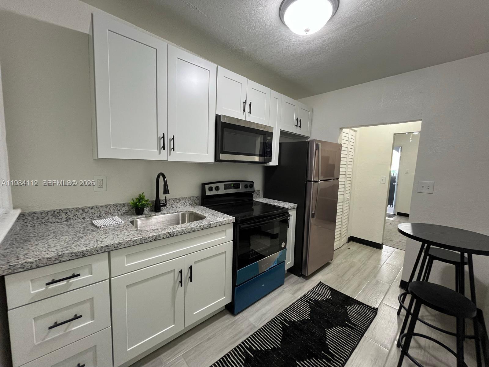 ALICE BLADWIN ET AL SUB - Residential Lease