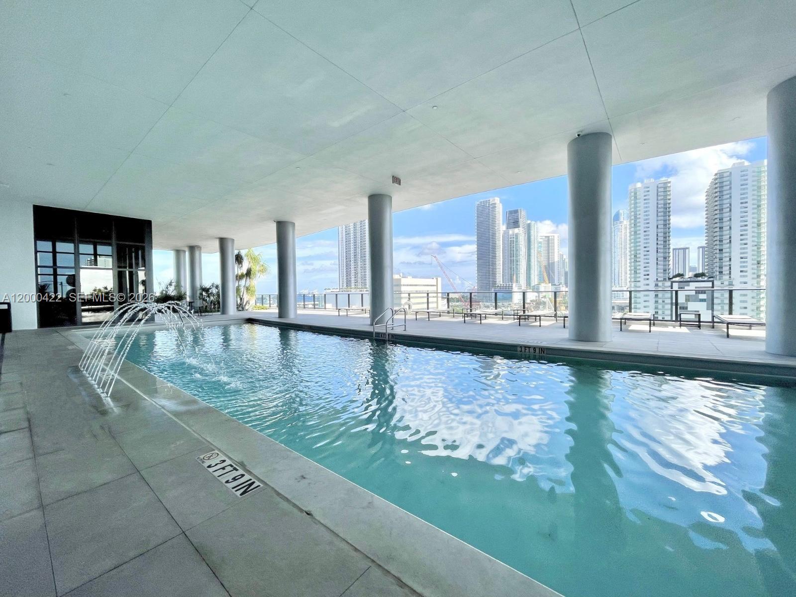 CANVAS CONDO - Residential Lease