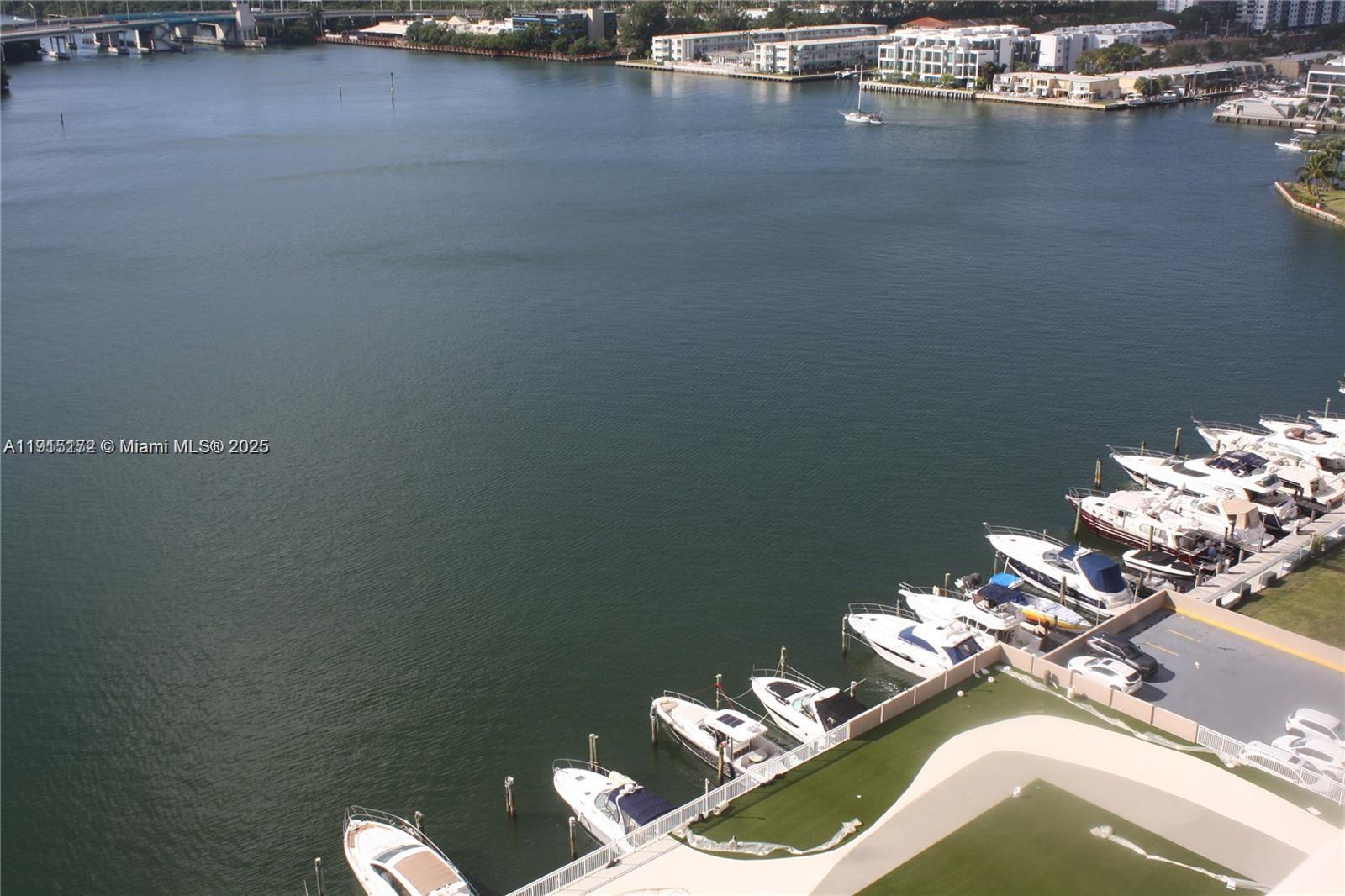 WINSTON TOWERS 100 CONDO - Residential