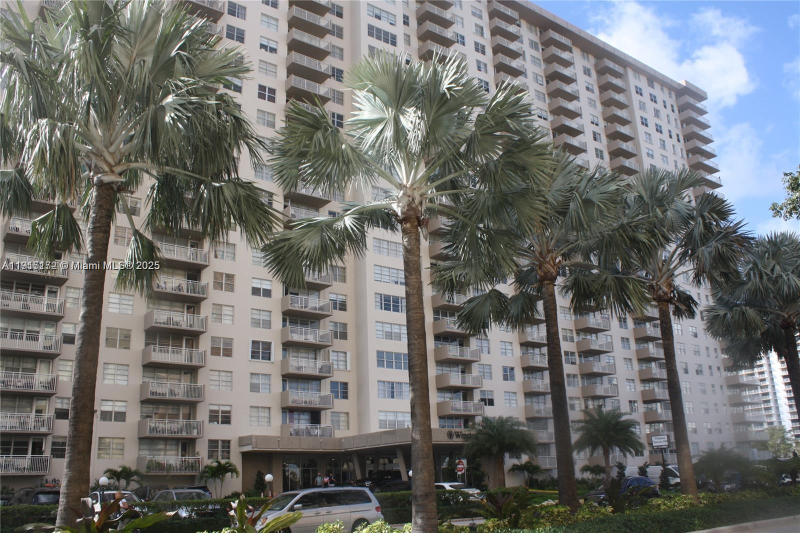 WINSTON TOWERS 100 CONDO - Residential