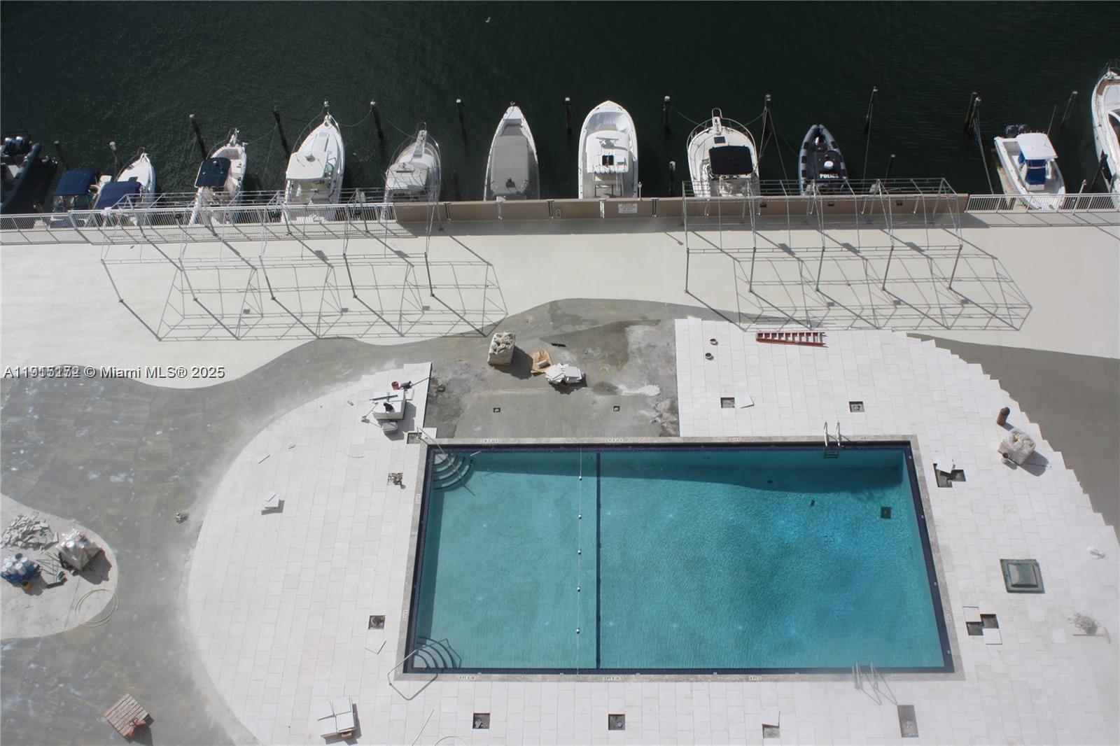 WINSTON TOWERS 100 CONDO - Residential