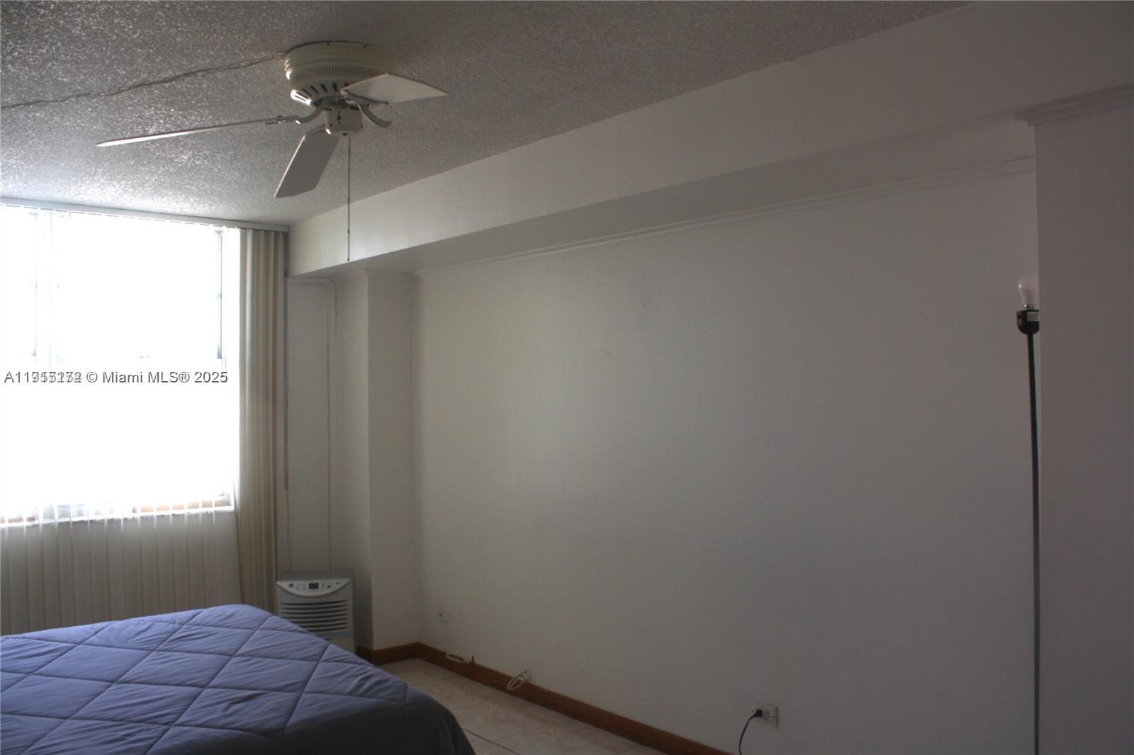 WINSTON TOWERS 100 CONDO - Residential