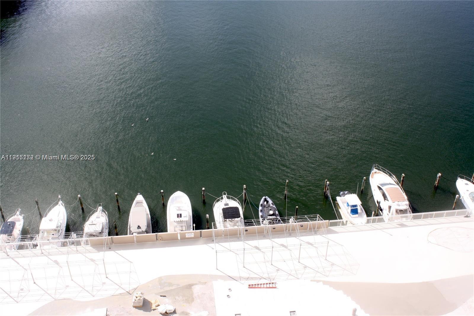 WINSTON TOWERS 100 CONDO - Residential