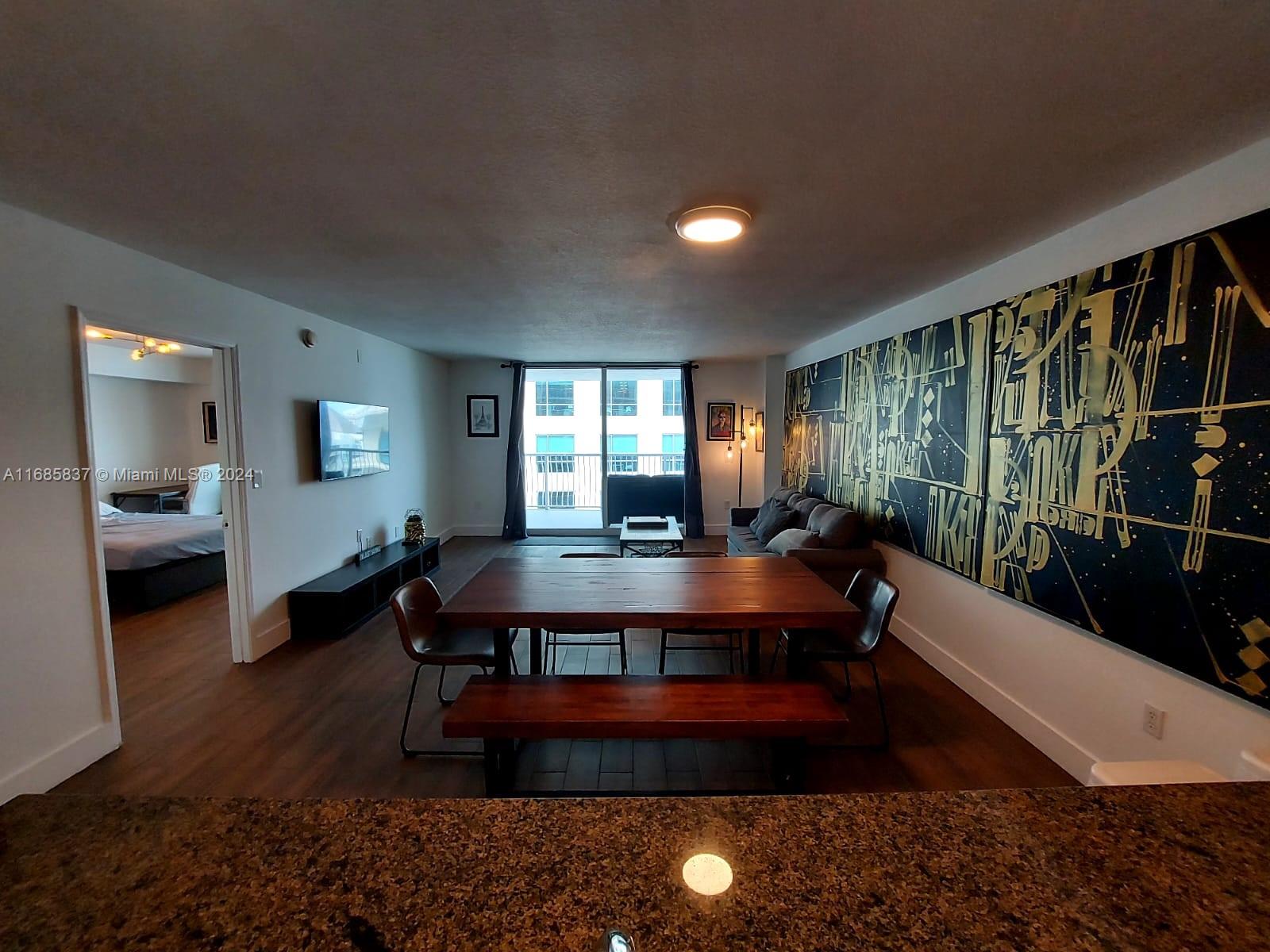 THE CLUB AT BRICKELL BAY - Residential