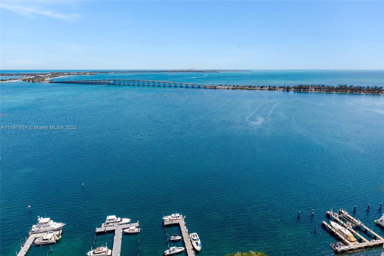 VILLA REGINA CONDO - Residential