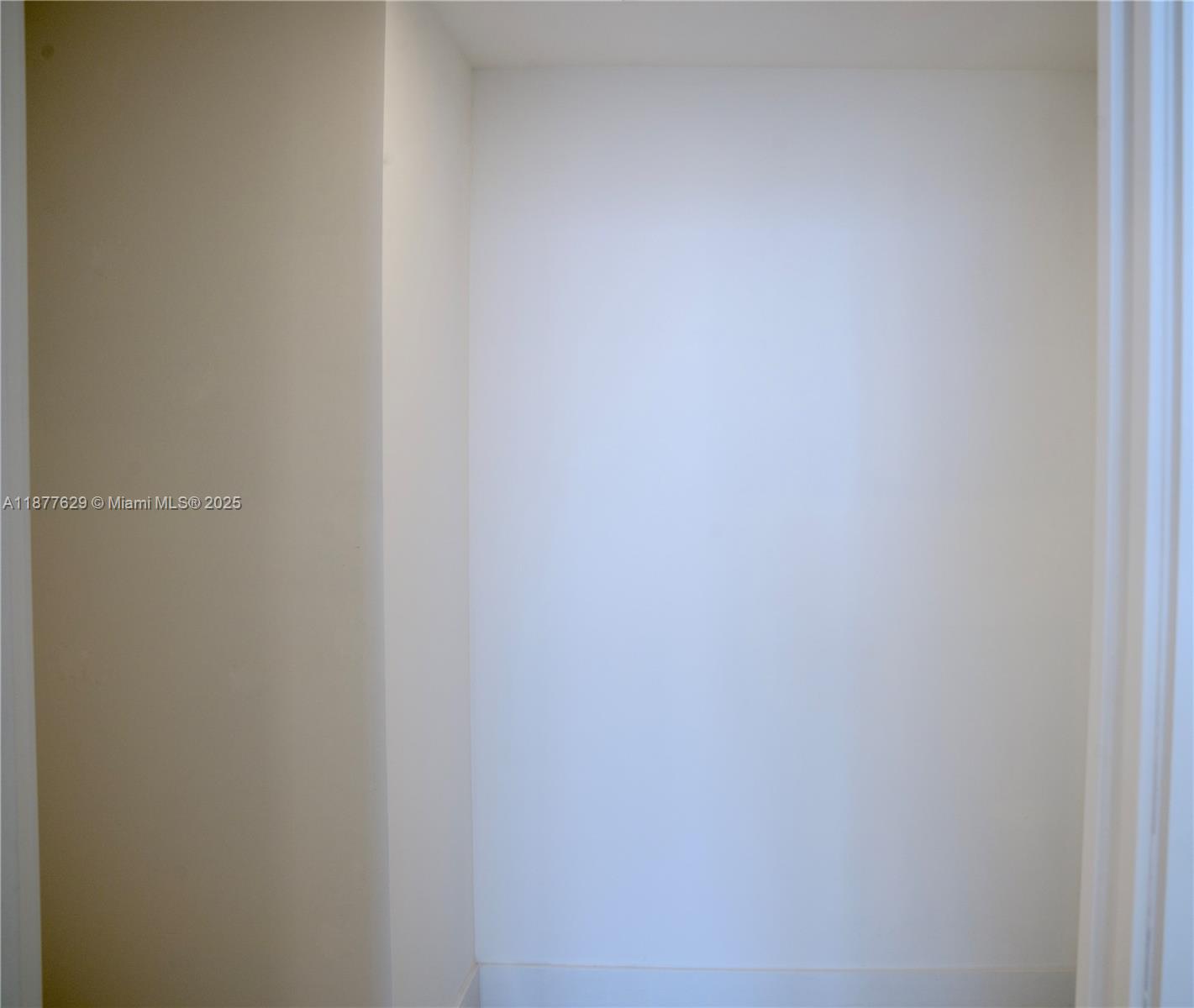 Aria Reserve Miami - Residential