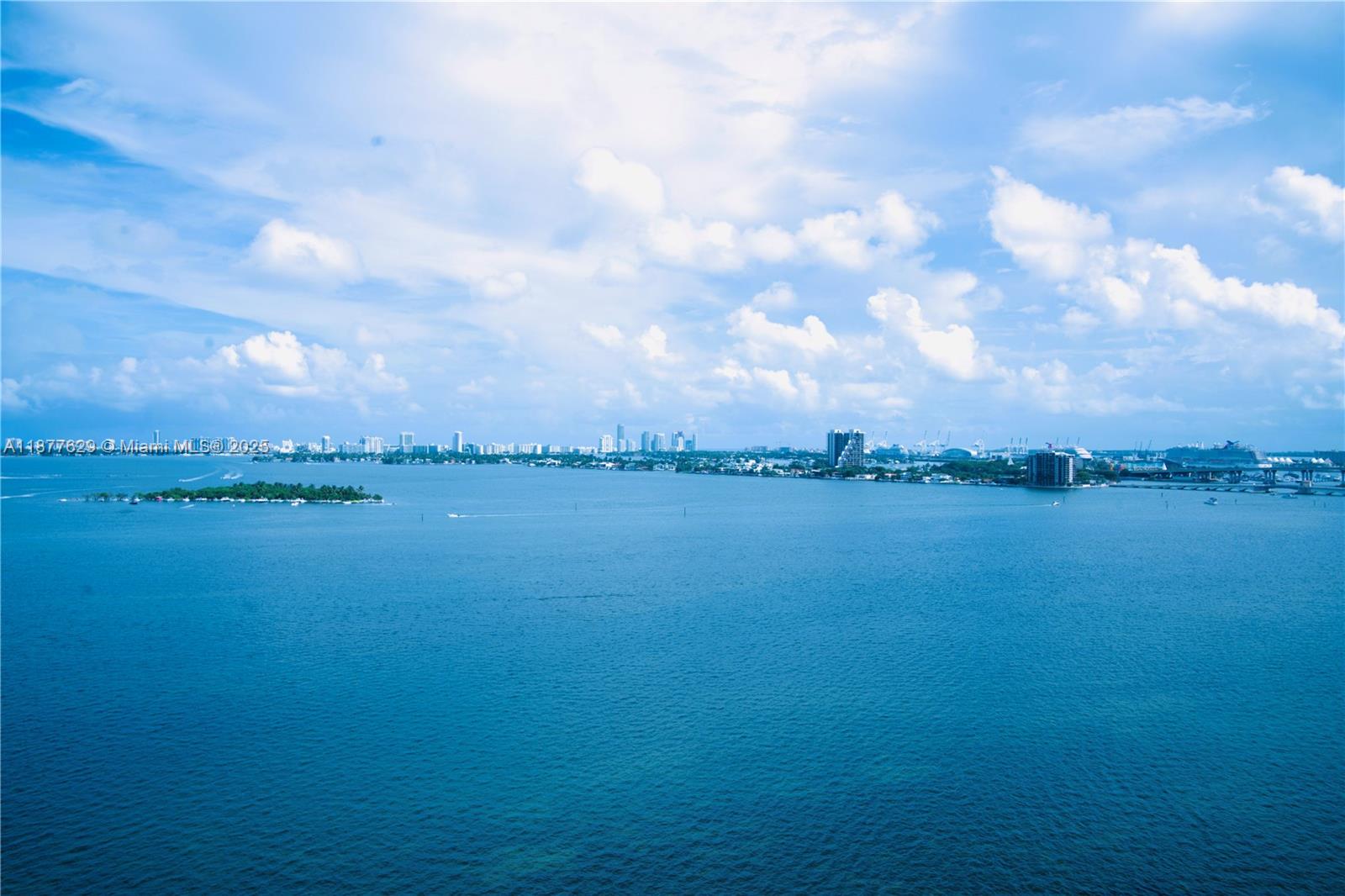 Aria Reserve Miami - Residential