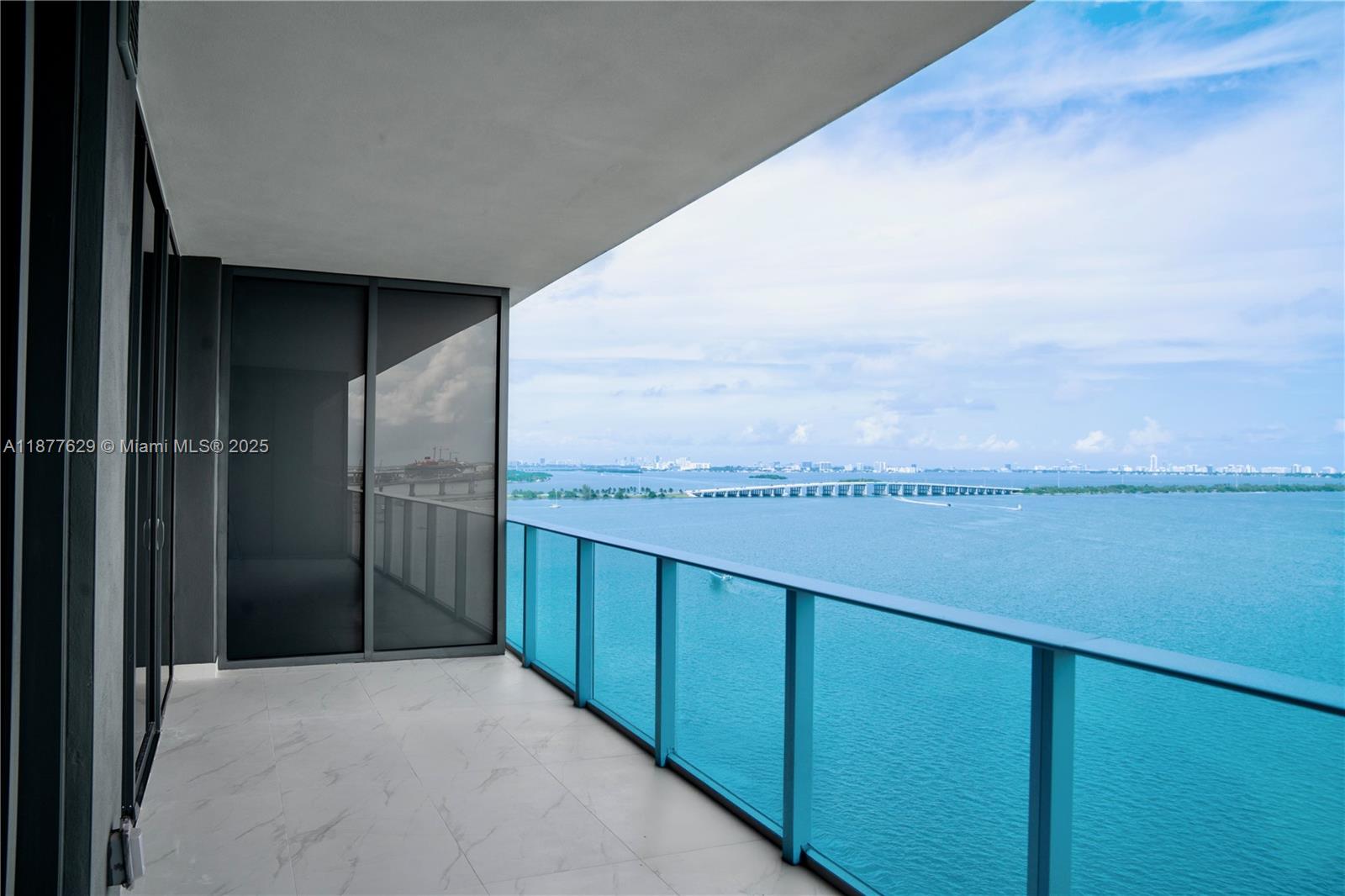 Aria Reserve Miami - Residential