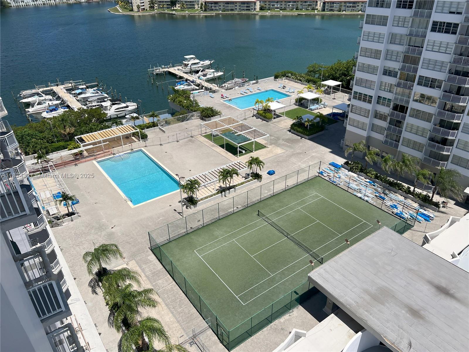 DEL PRADO MARINA - Residential