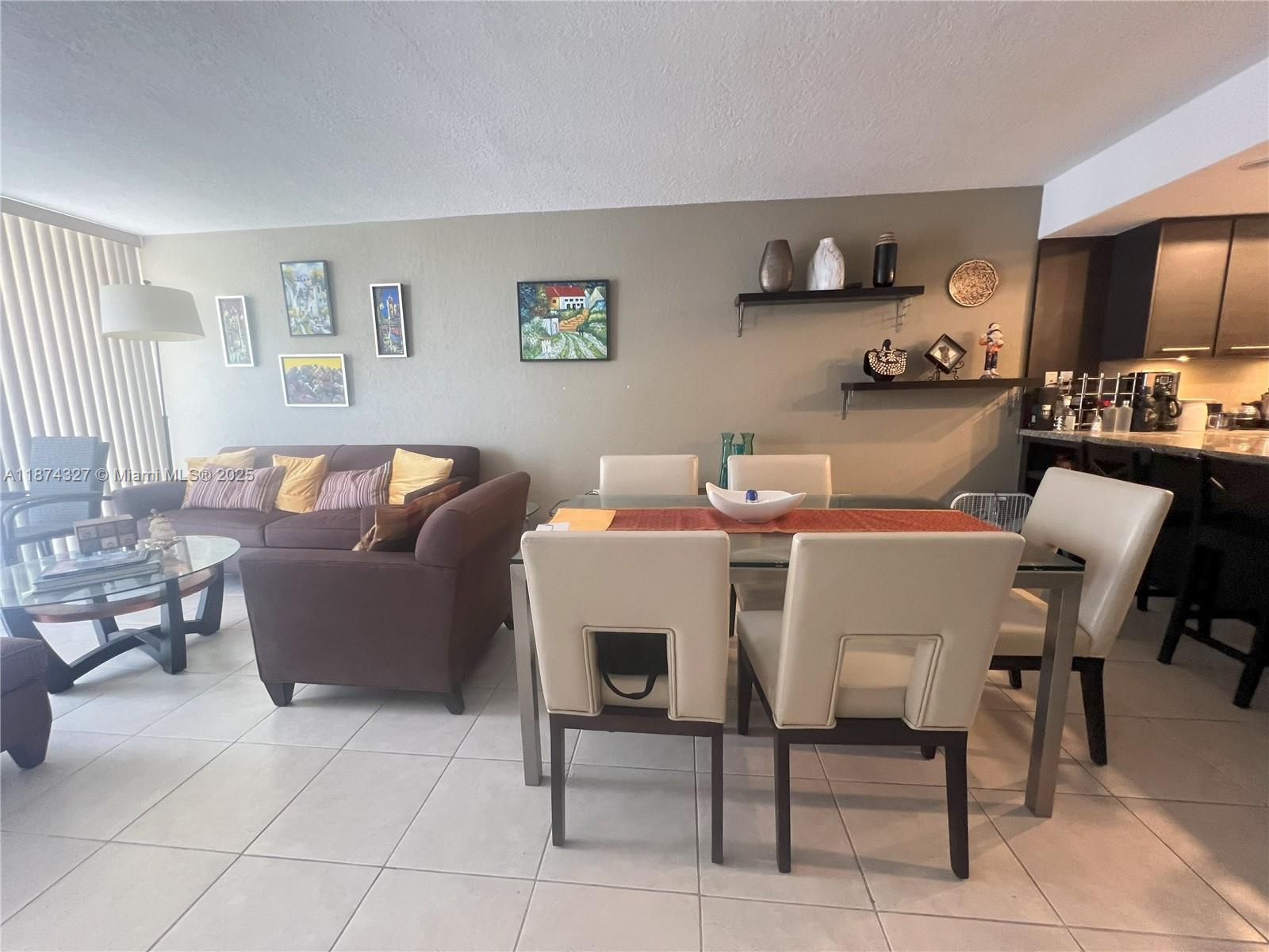 DEL PRADO MARINA - Residential