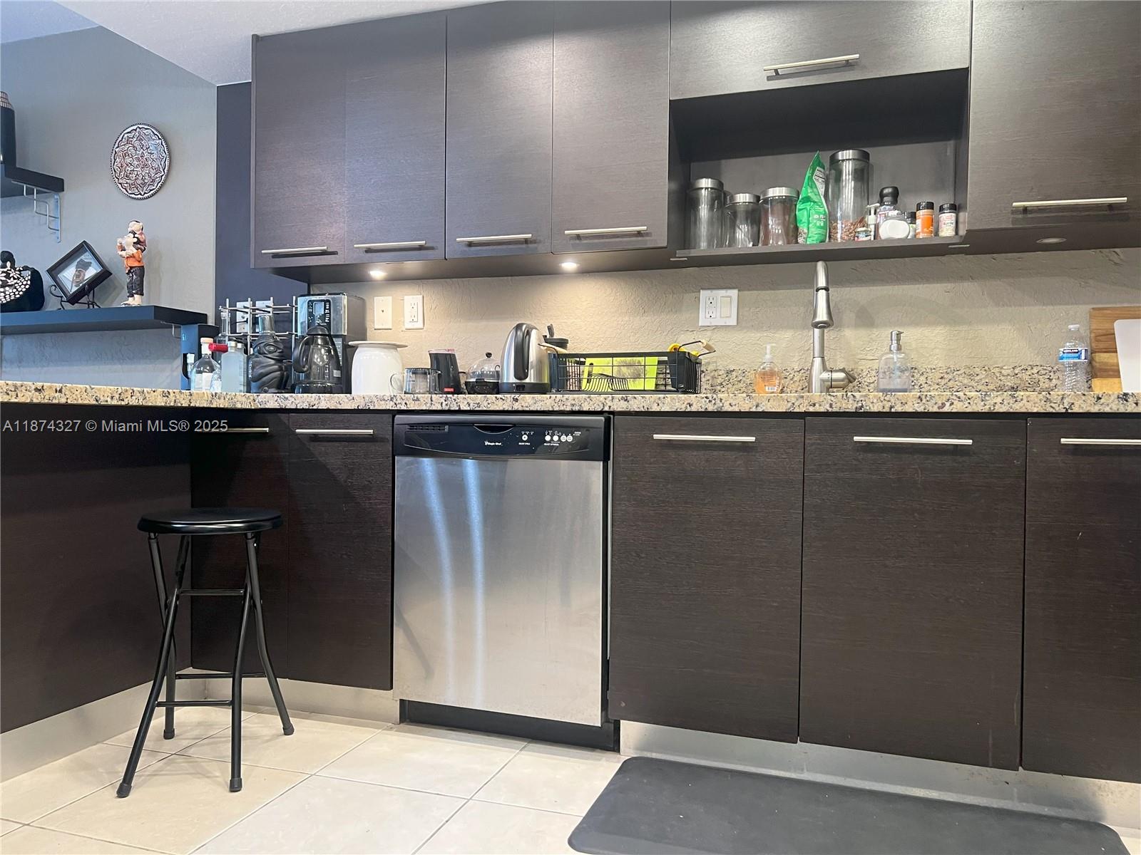 DEL PRADO MARINA - Residential