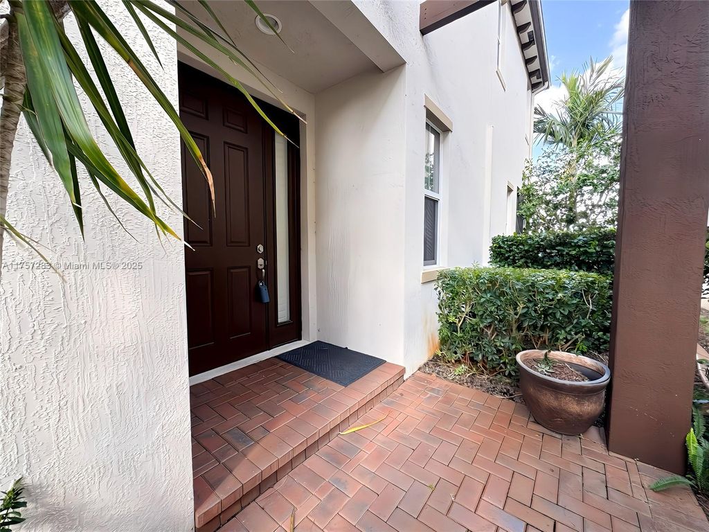 Photo of 5210 Golden Eagle Ter #5210, Davie, FL 33314 (MLS # A11757283)