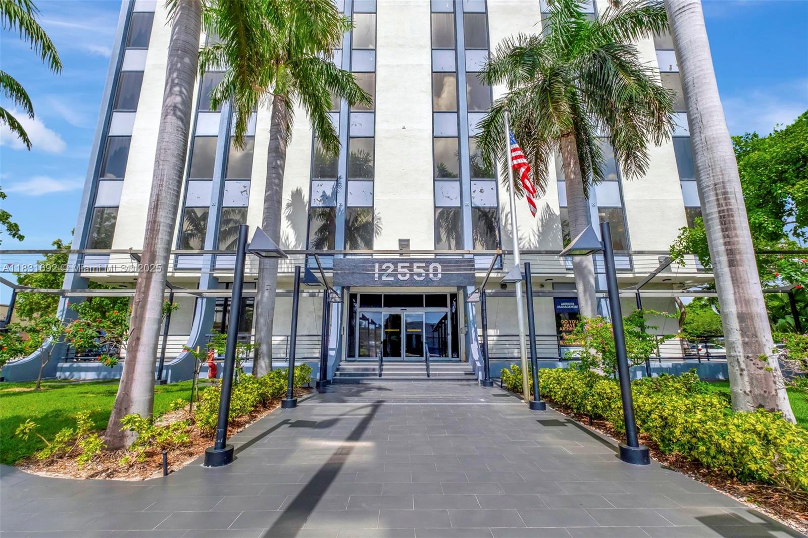 View photos, virtual tours, details... 12550 Biscayne Blvd 407