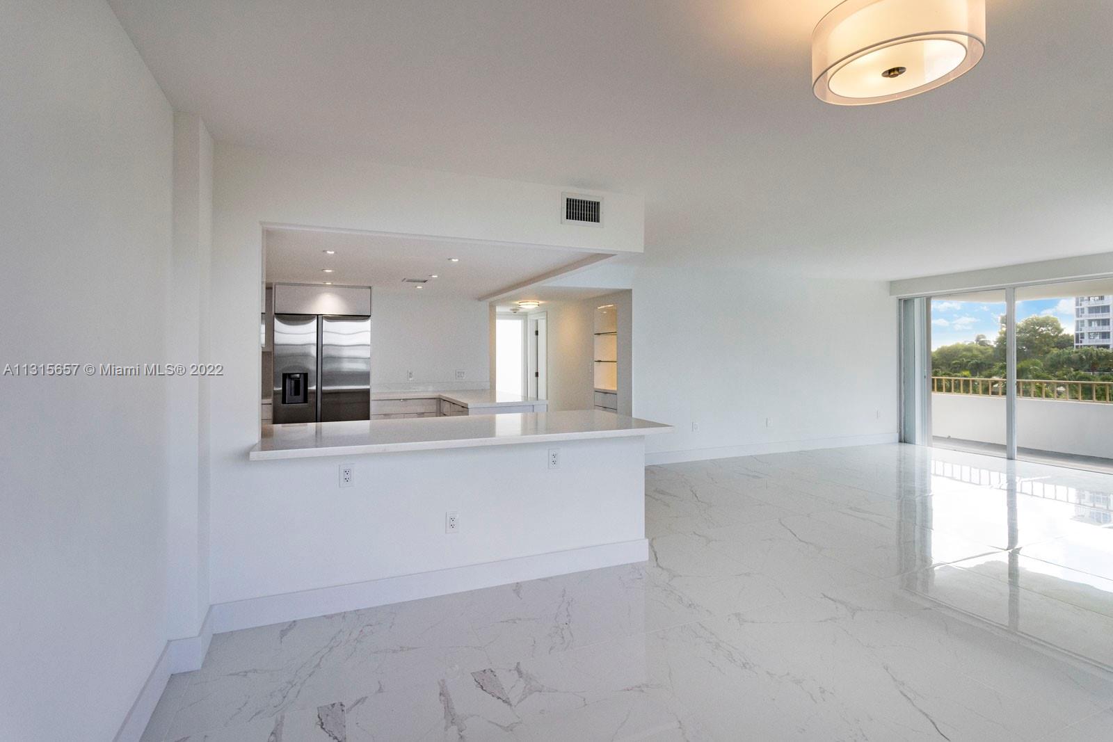 KEY BISCAYNE COMMODORE CL - Residential Lease