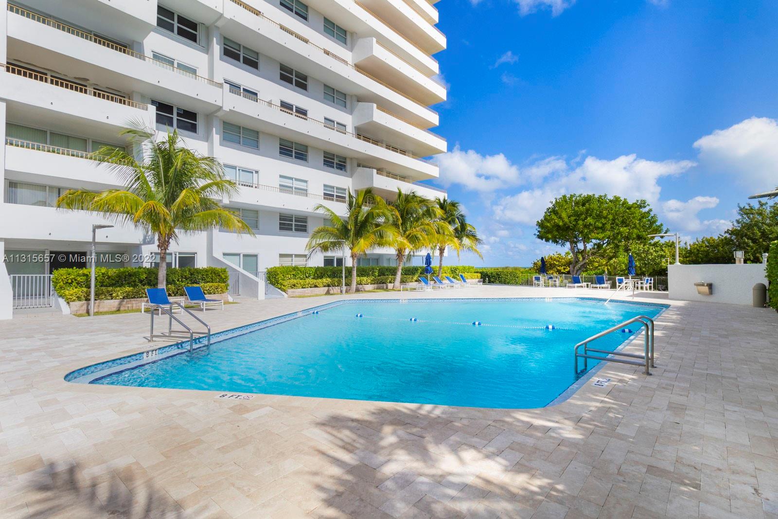 KEY BISCAYNE COMMODORE CL - Residential Lease