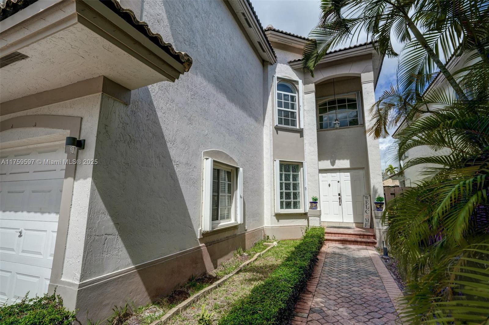 10773 NW 69th Ter 0