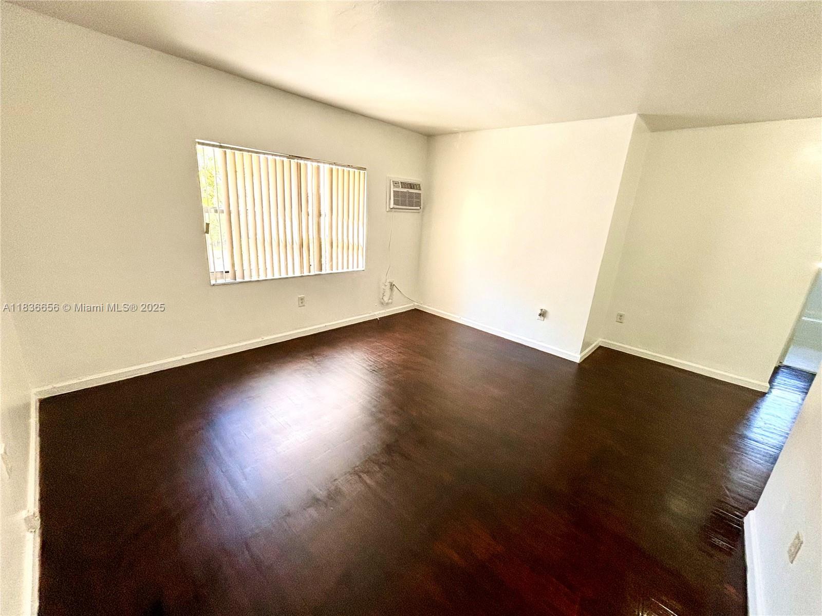 42 Majorca Ave 3