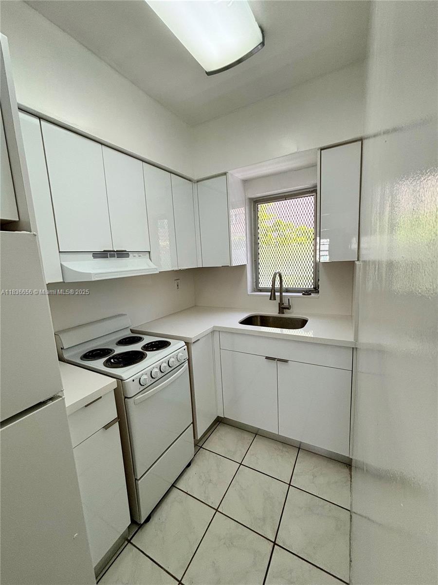 42 Majorca Ave 3