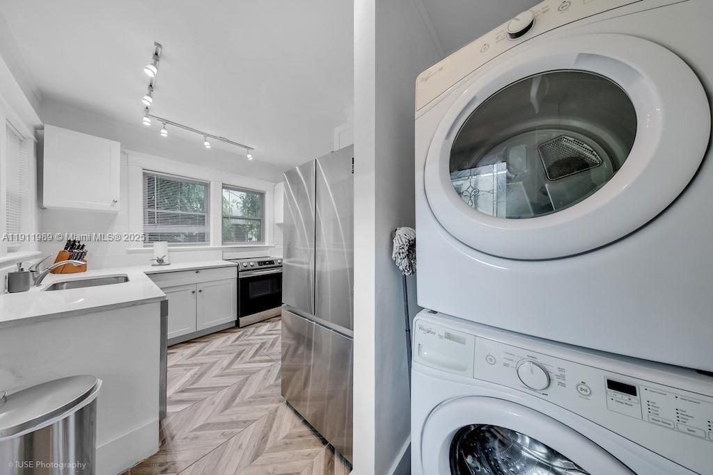 BILTMORE SUB - Residential Lease