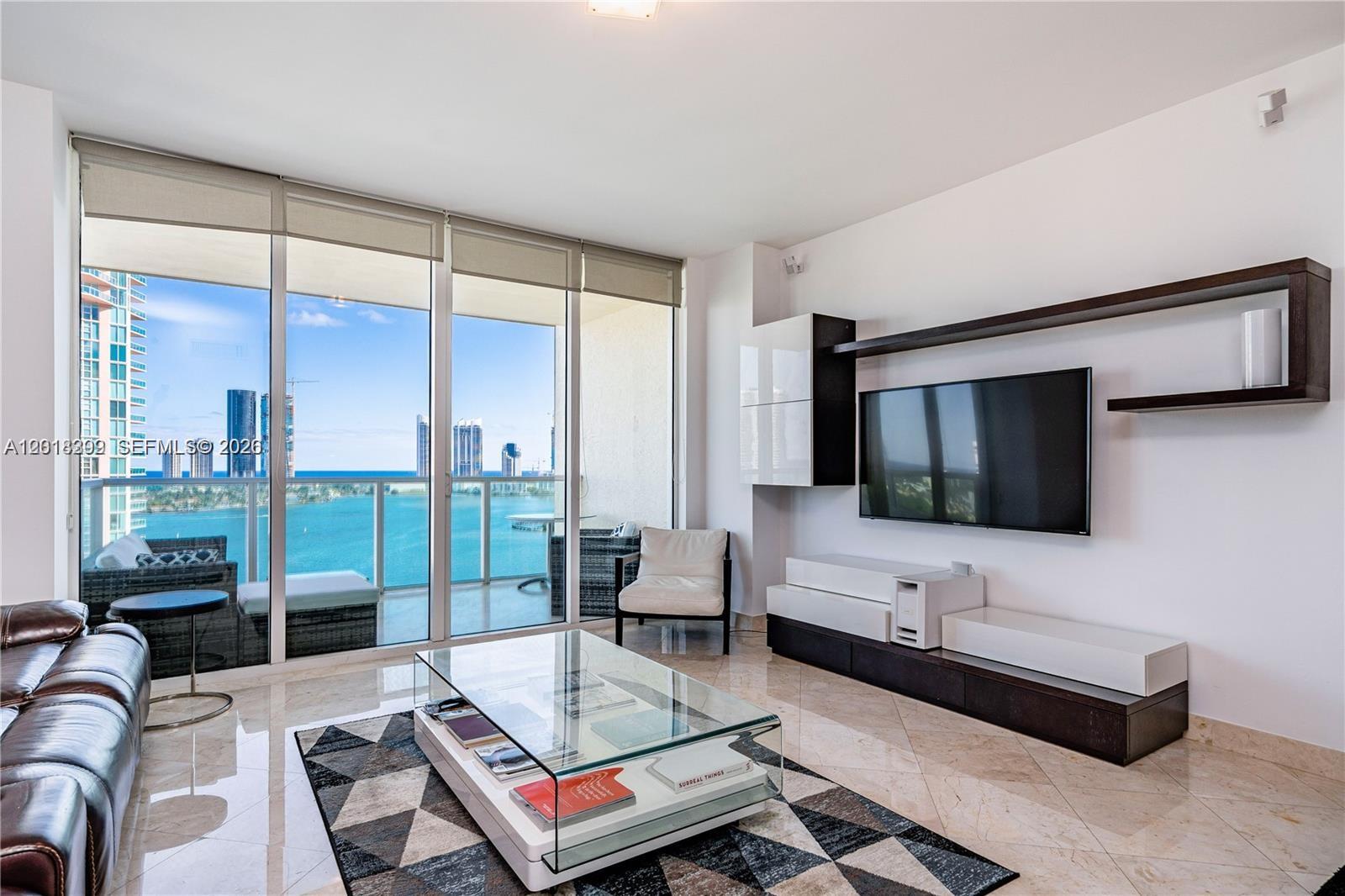 AVENTURA MARINA CONDO NUM - Residential