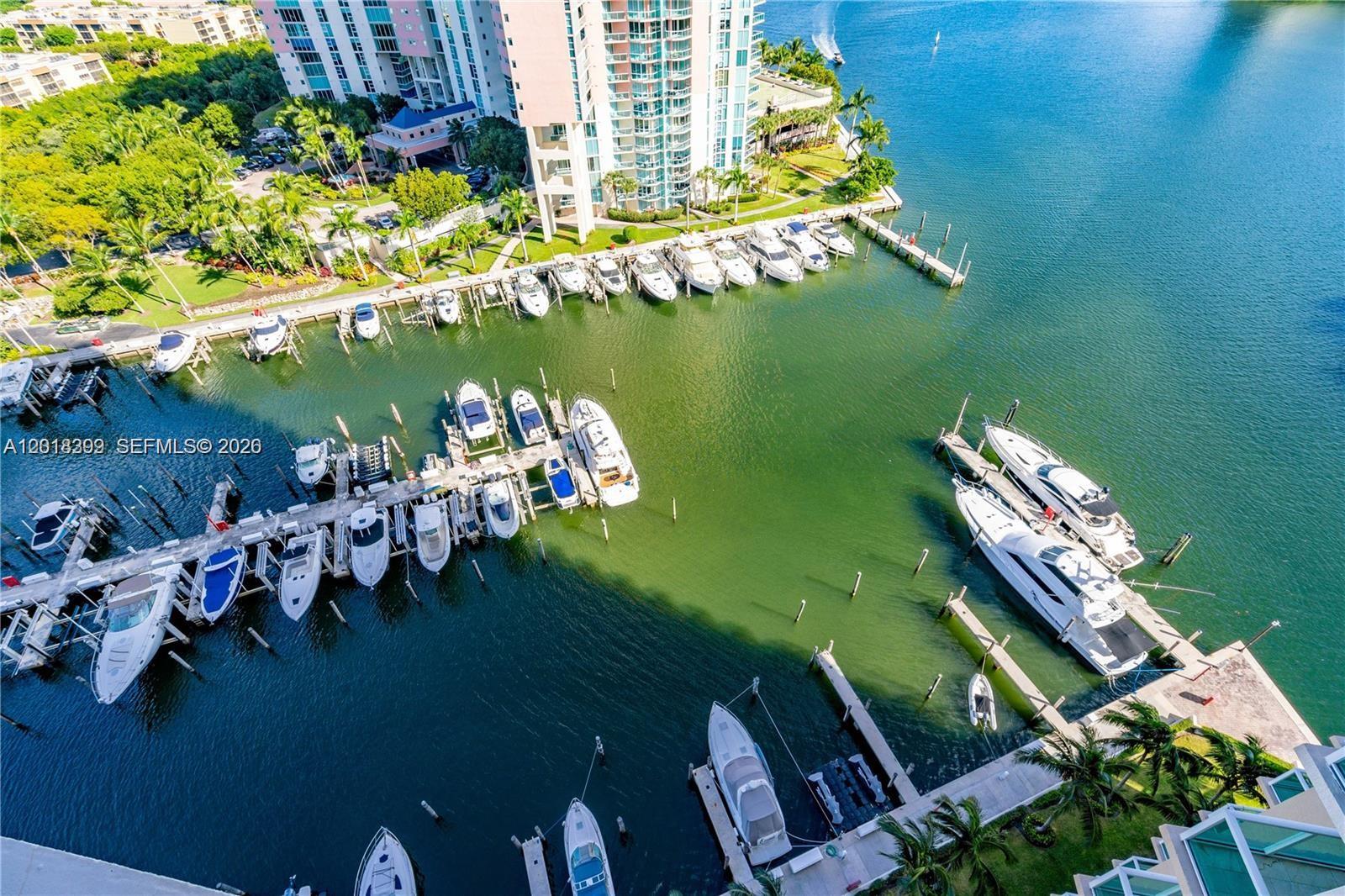 AVENTURA MARINA CONDO NUM - Residential
