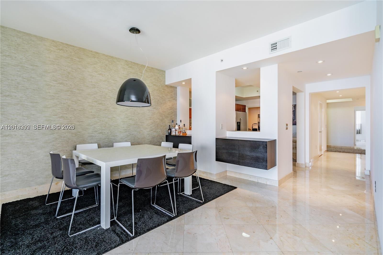 AVENTURA MARINA CONDO NUM - Residential