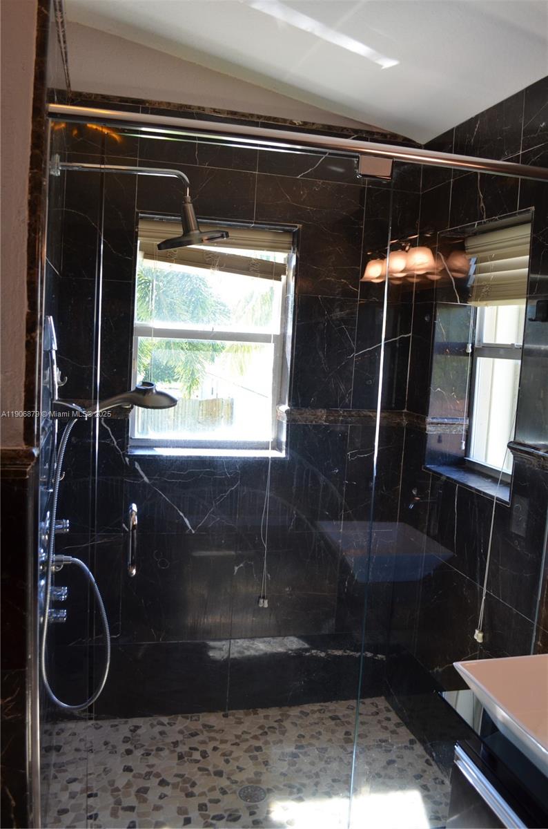 BIG SKY - Residential