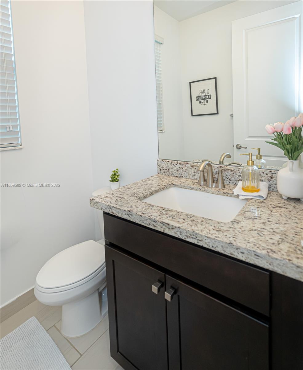 PEMBROKE LAKES SOUTH - Residential