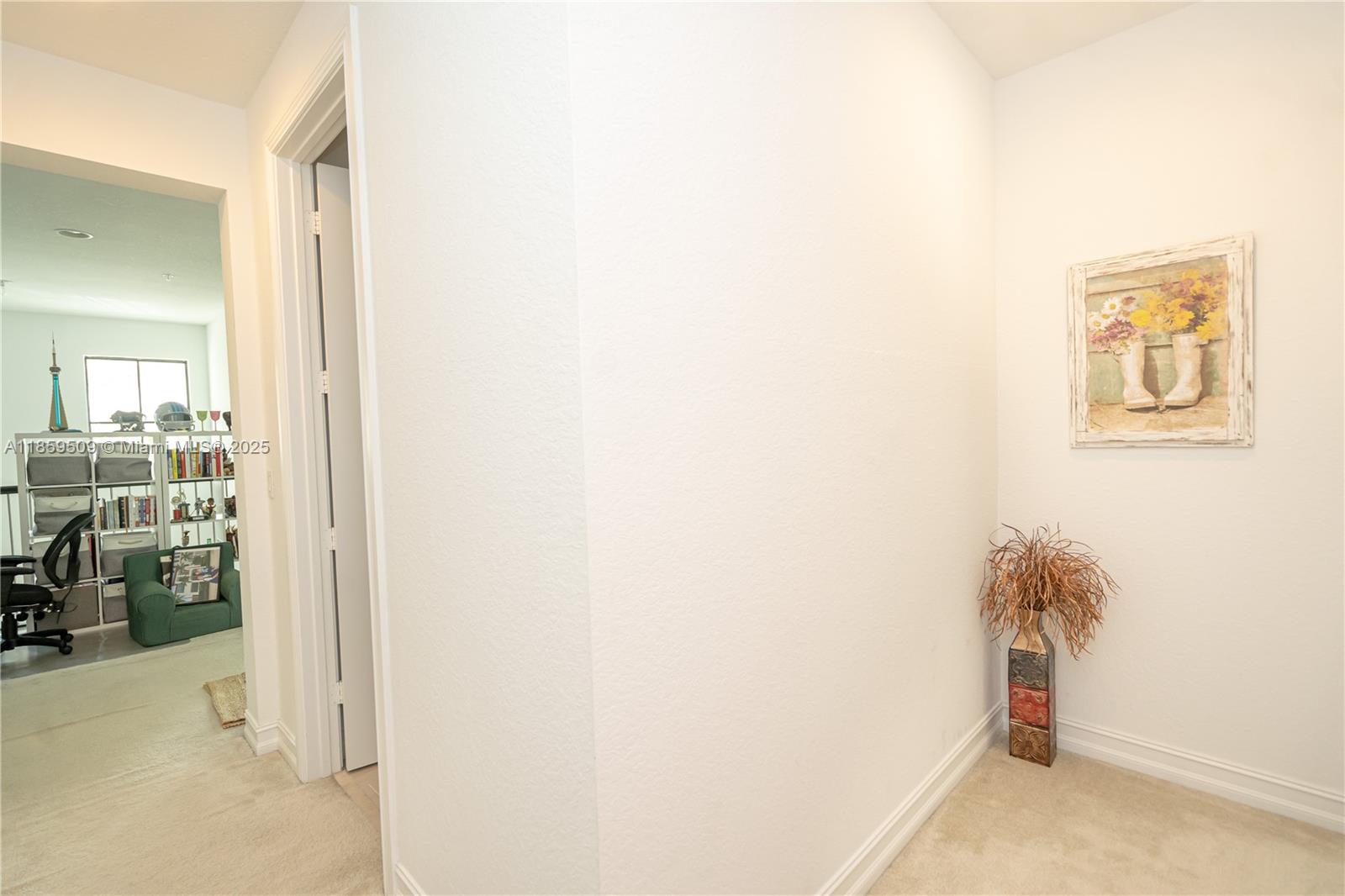 PEMBROKE LAKES SOUTH - Residential