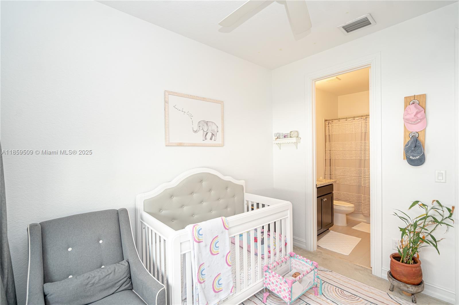 PEMBROKE LAKES SOUTH - Residential