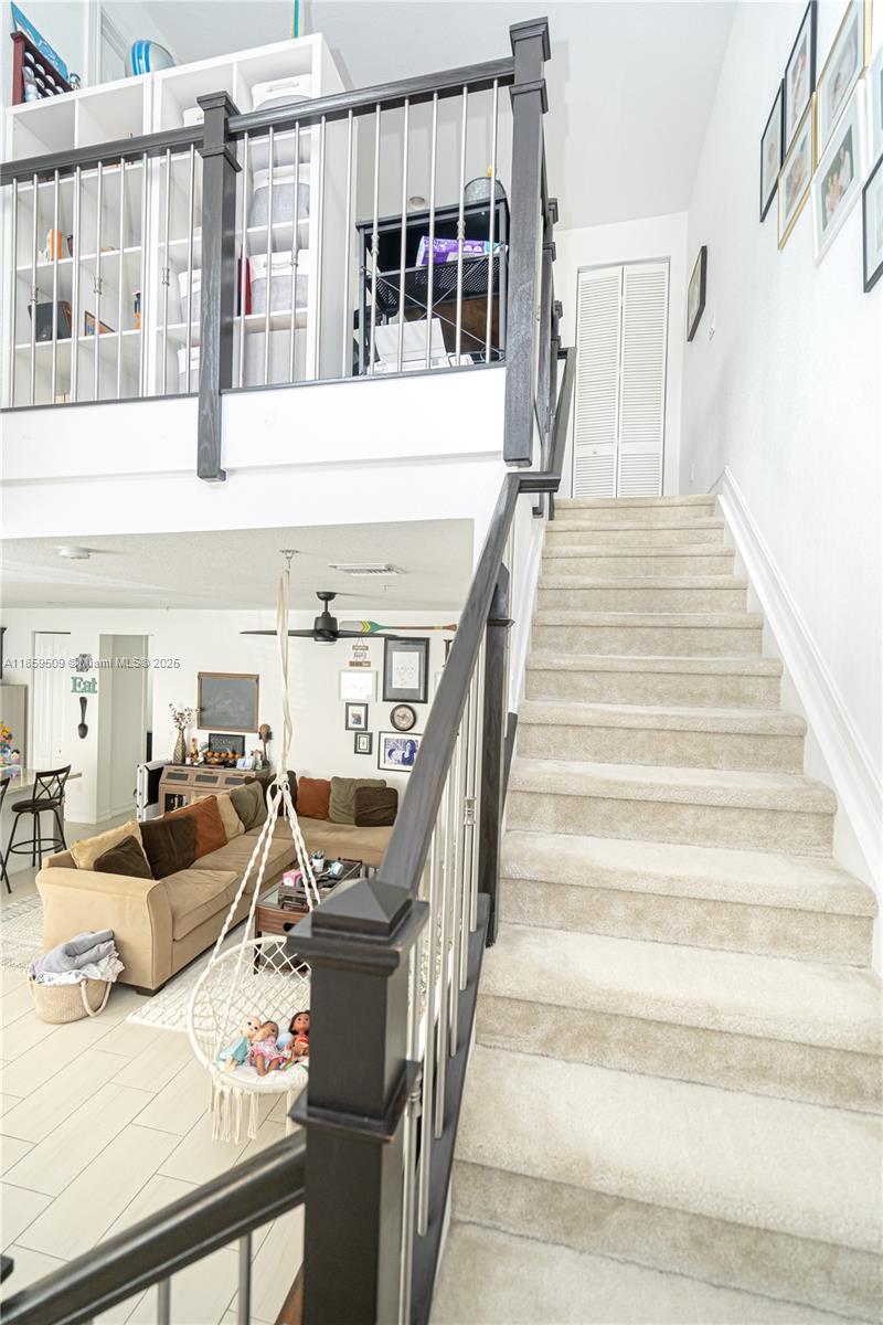 PEMBROKE LAKES SOUTH - Residential