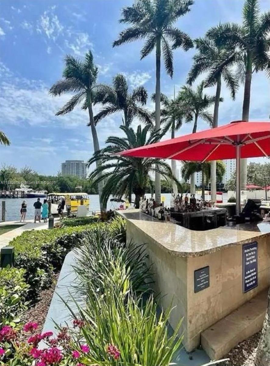 GALLERY ONE CONDO - Residential