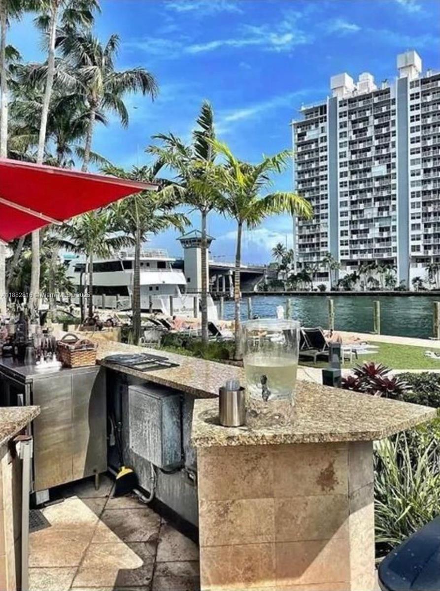 GALLERY ONE CONDO - Residential