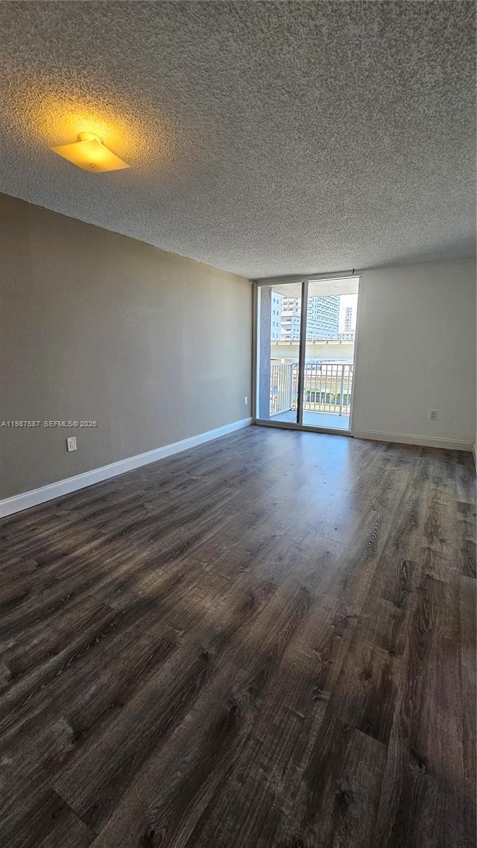 MADISON DOWNTOWN CONDO - Residential Lease