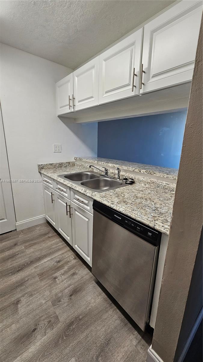 MADISON DOWNTOWN CONDO - Residential Lease